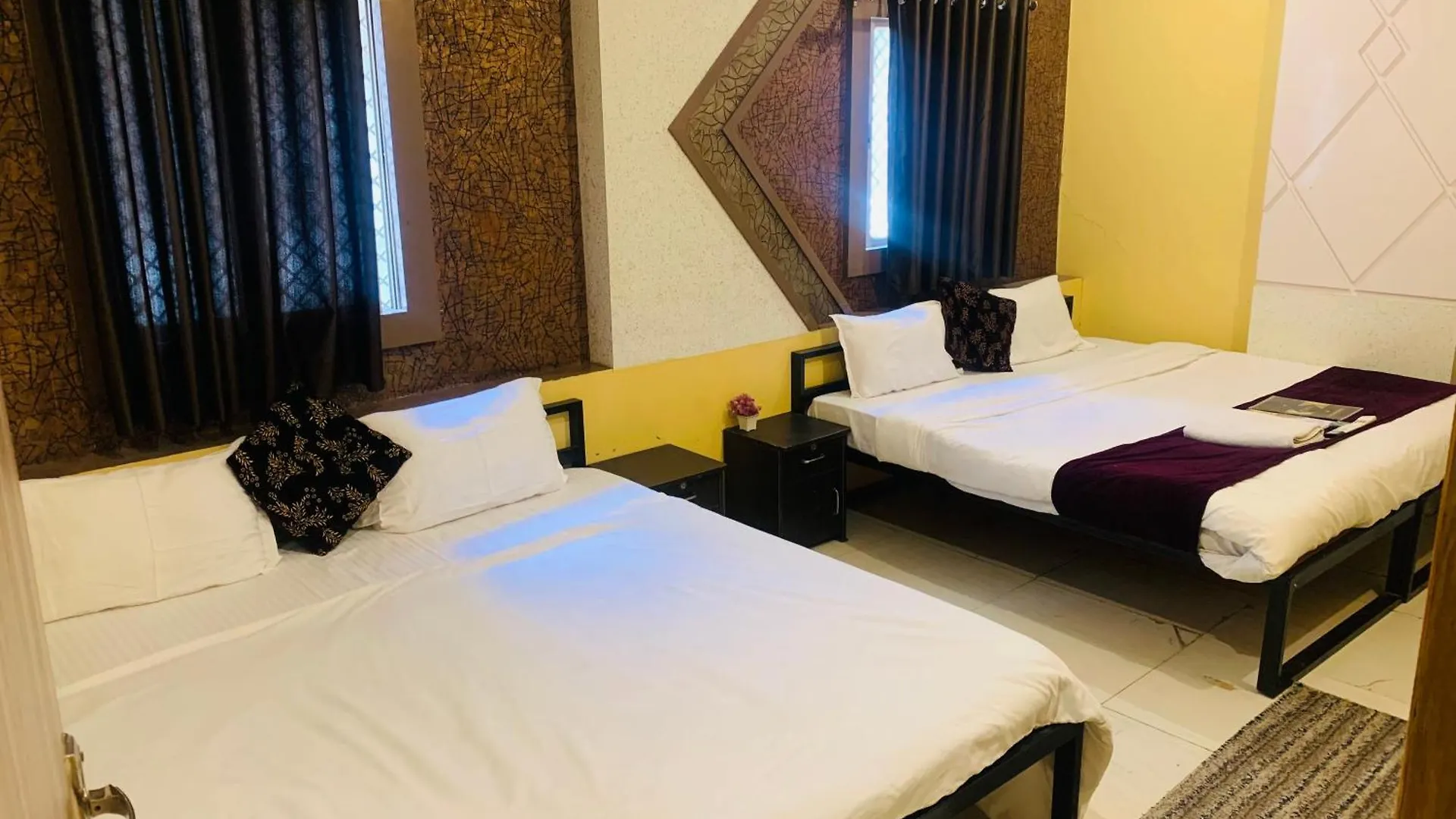 Royal Inn Benares 0*,  India