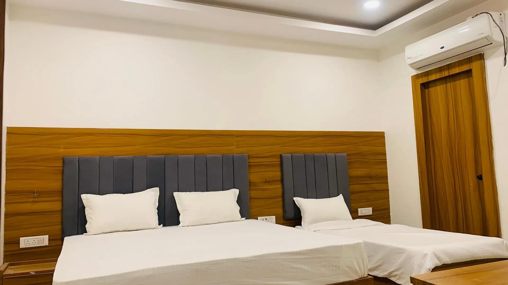 Royal Inn Benares India